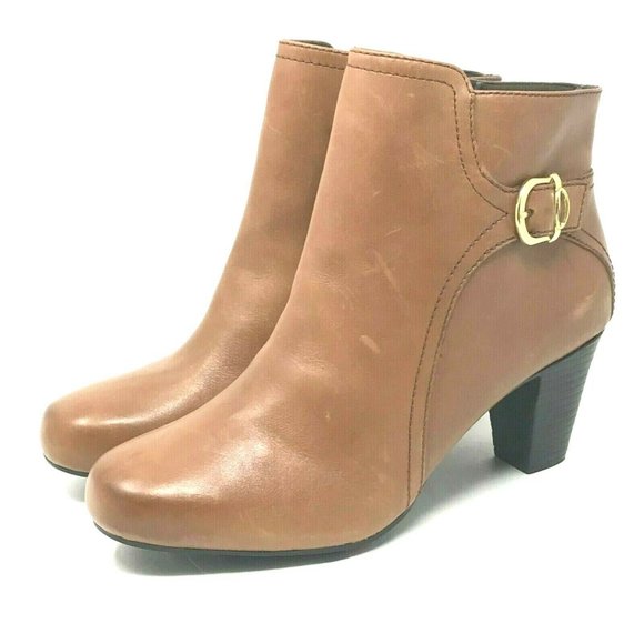 clarks leather side zip ankle boots
